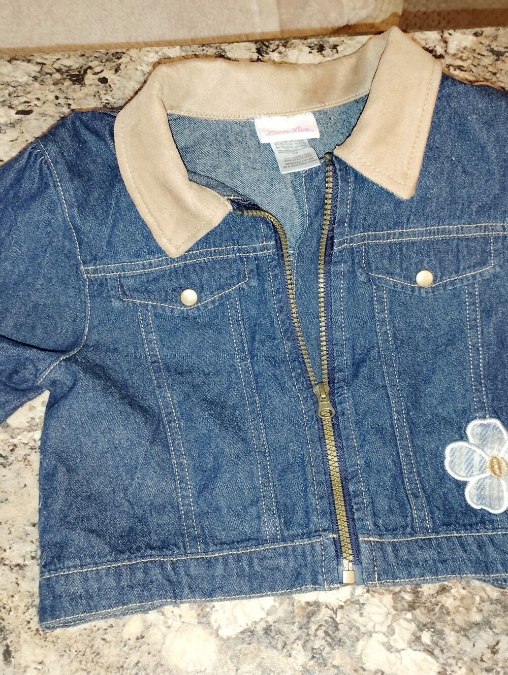 Nwt 10 Little Lass® Product: Girls' Full-Zip Cropped Denim Jacket - Picture 5 of 5